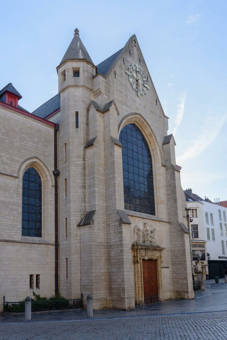 Restauration-Eglise-Saint-Nicolas-Bruxelles